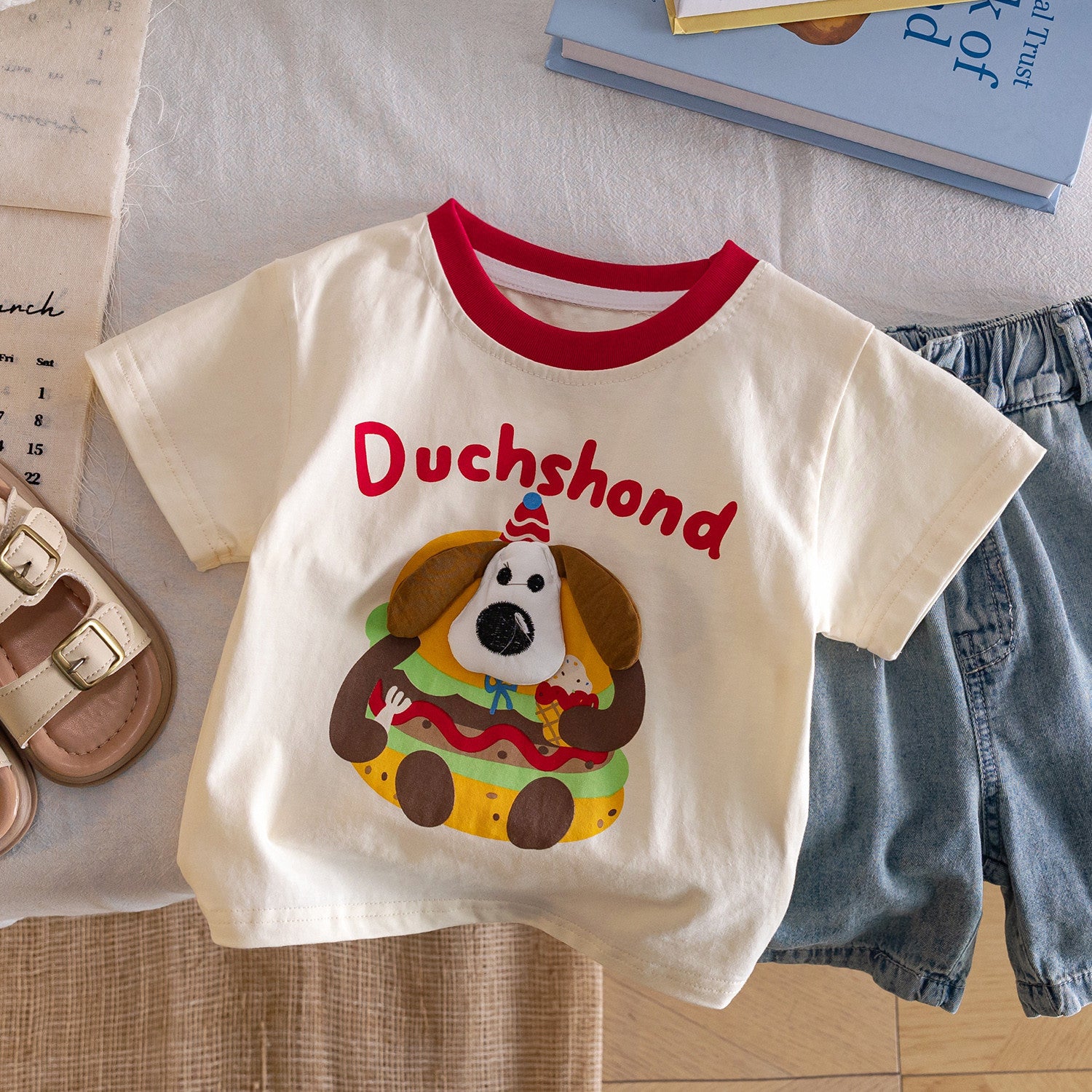 Boys' short-sleeved T-shirt, summer 2025 new style, handsome short-sleeved top, baby boy's clothes, summer base layer.