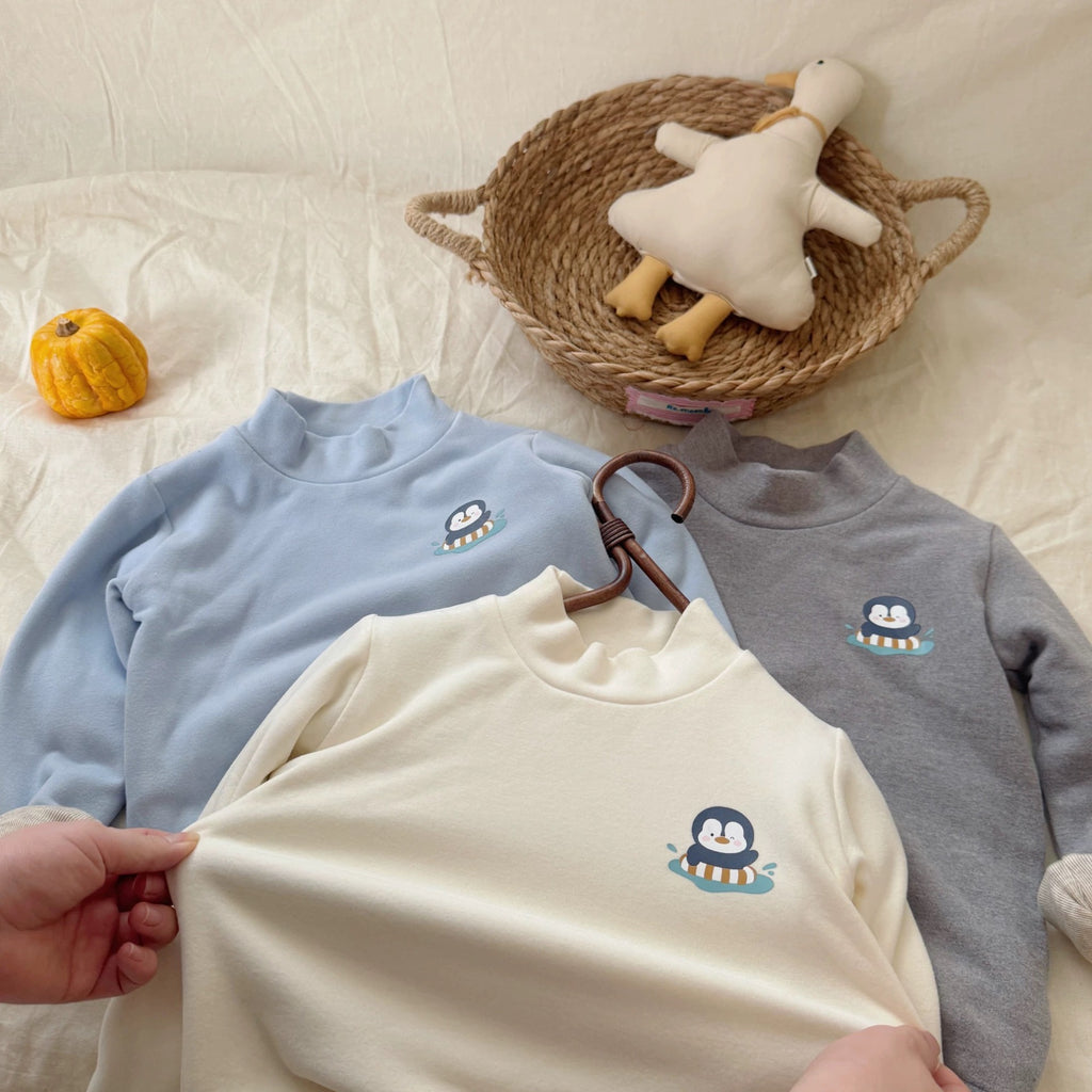 Winter boys' fleece-lined thickened T-shirt, double-layered, high-neck, warm, reversible winter base layer.