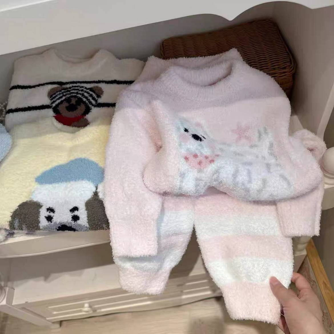 2025 Autumn/Winter Pajamas, Thickened Children's Home Wear Set, Girls' Half-Fleece Side, Boys' Outerwear, Two-Piece Winter Set